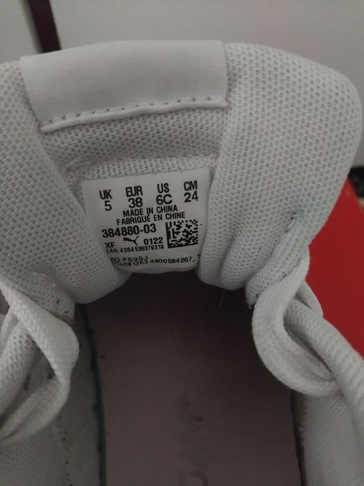 Sneakers PUMA originali nr. Schimb cu cărucior copii 38