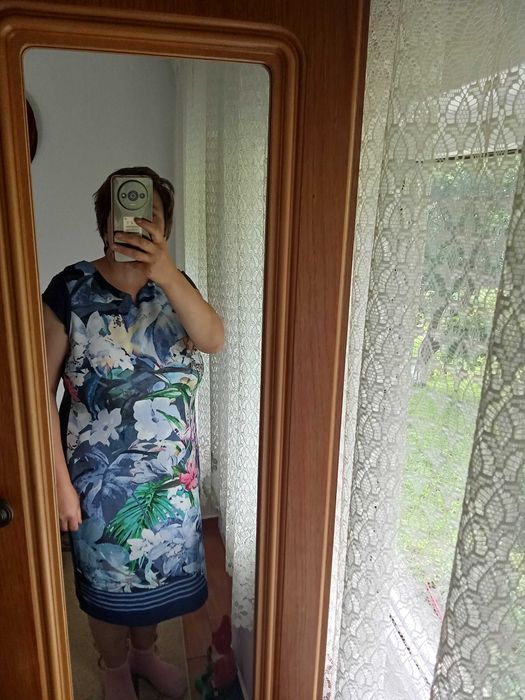 Rochie cu imprimeu floral mărimea xl