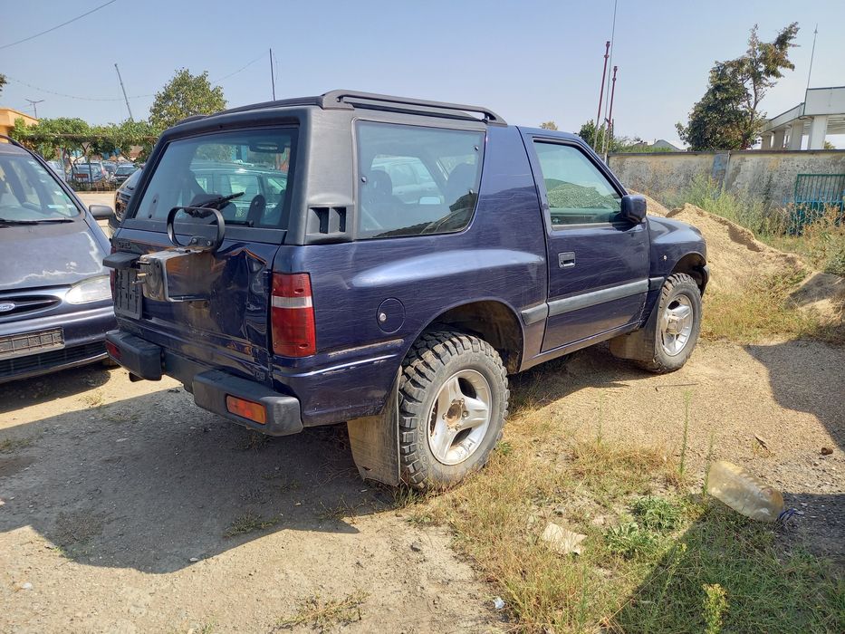 Опел Фронтера 2.5 TDS  на части !