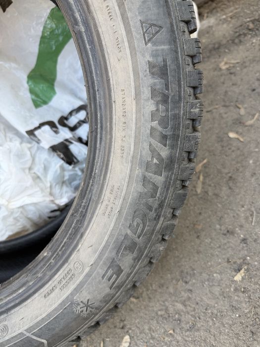 Продам зимние шины