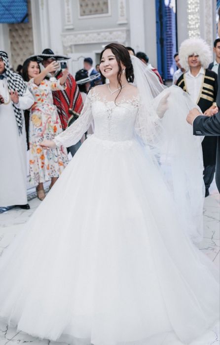 Продам свадебное платье