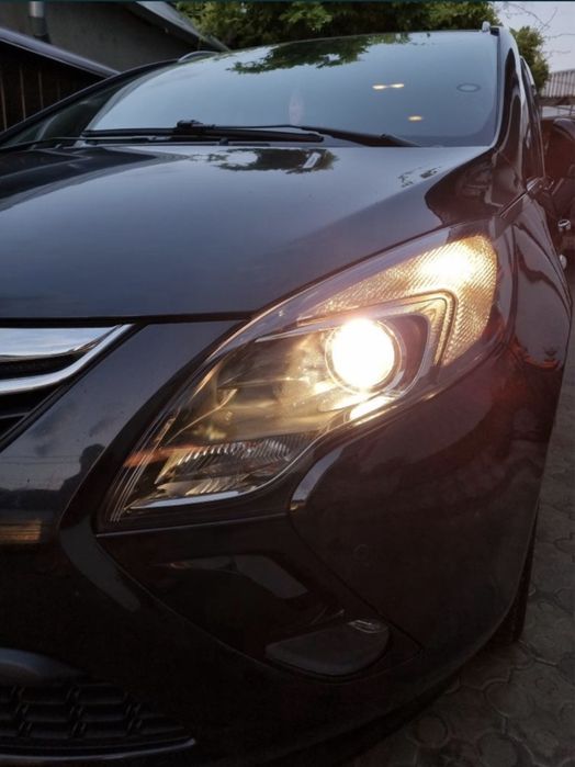 Opel zafira 2013