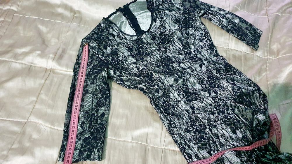 Rochie elegantă neagră dantelă midi mulată ocazie nuntă petrecere M S L elastică