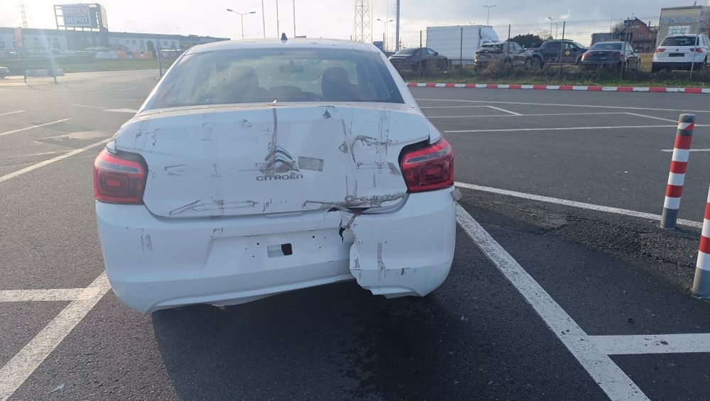 De vanzare Citroen C-Elysee 11.2018,avariat