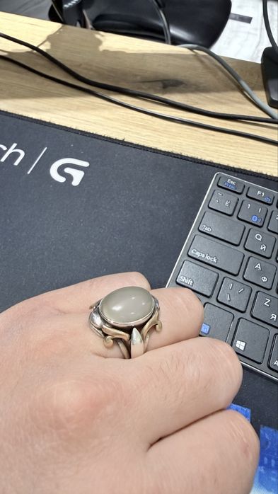 Abdulhamidxon uzuk POYTAXT 925 poroba kumush