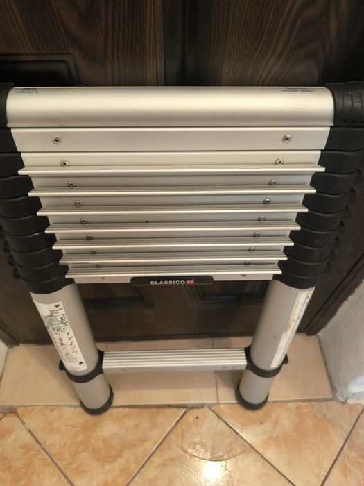 Scară telescopică CLASSICO din aluminiu 3.3m