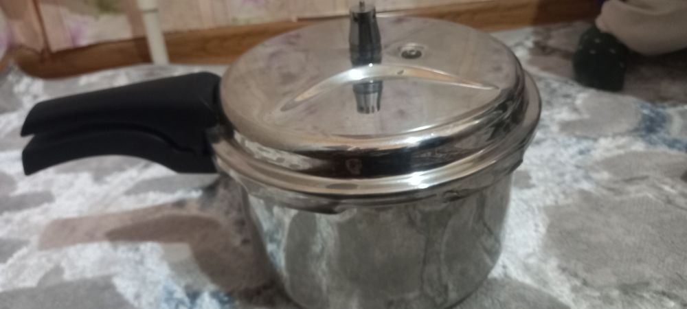 Skorovarka,afg'on qozon sotiladi