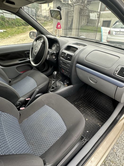 Renault Clio (Symbol)
