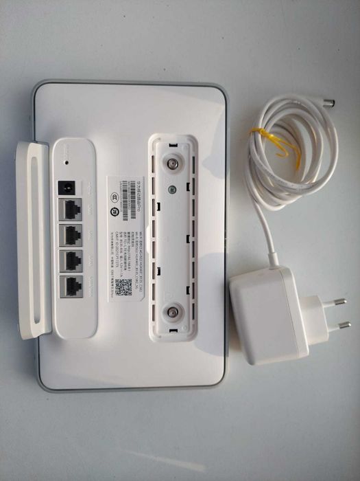Wi-Fi роутер Huawei b535-836