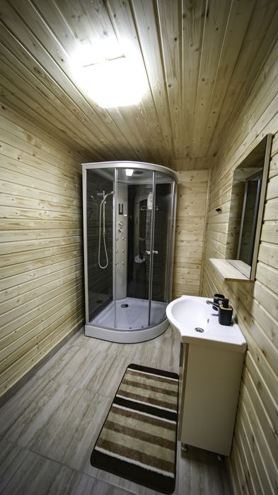 Cabana de inchiriat