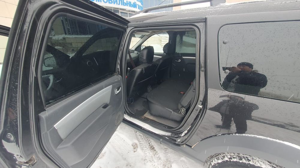 Срочно продам машину