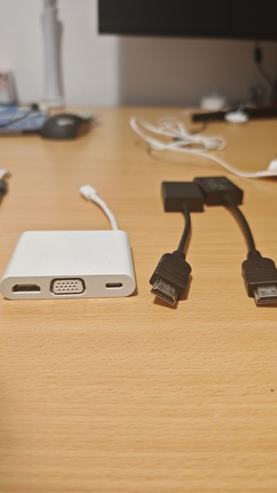Adaptoare usb c și hdmi la rj45 VGA etc