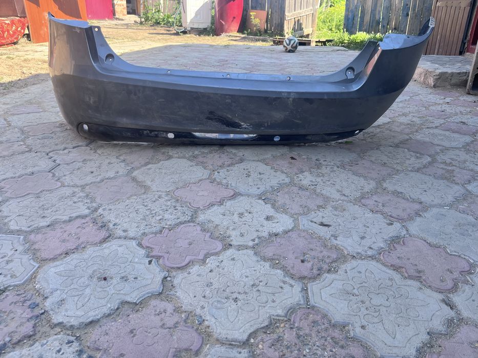Продам бампер задний лада веста