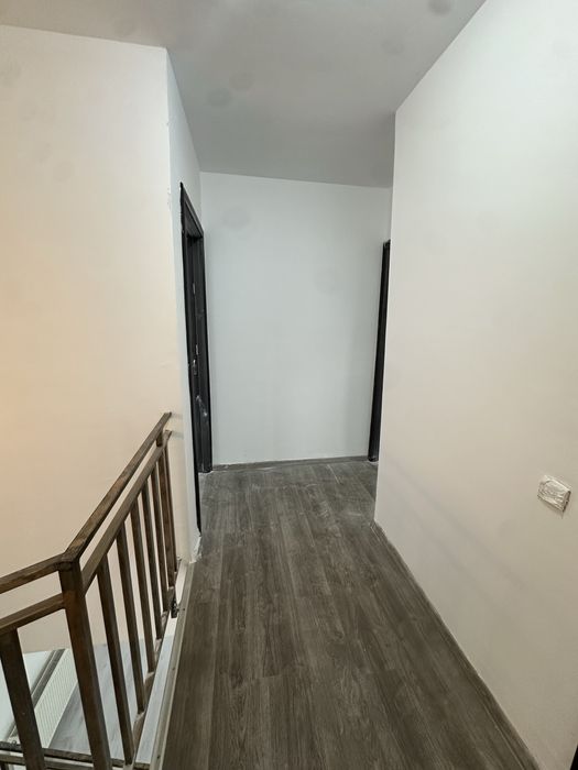 OFERTA! CASA DE VANZARE CORNETU  p+1 , 4 camere 2 băi