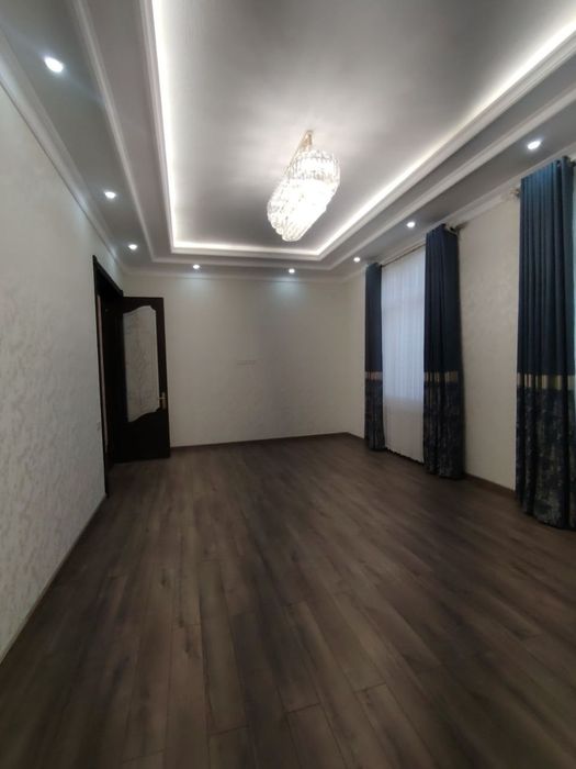 470000у.е Ипакчилик Евро Дом 6 сотик 6 комнатные