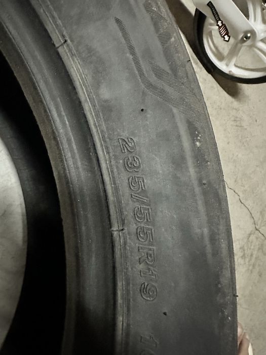 Шины летние Bridgestone на 19