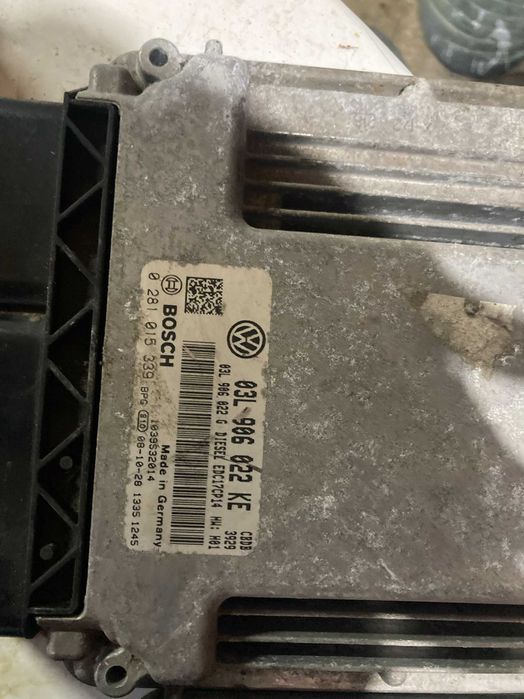 Компютър еку Широко 2.0тди CBD ecu електронен блок двигател