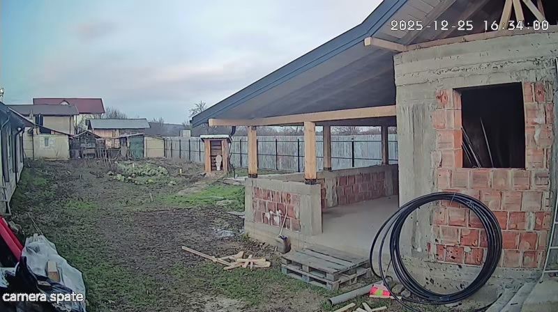 Vând casă Lipănești