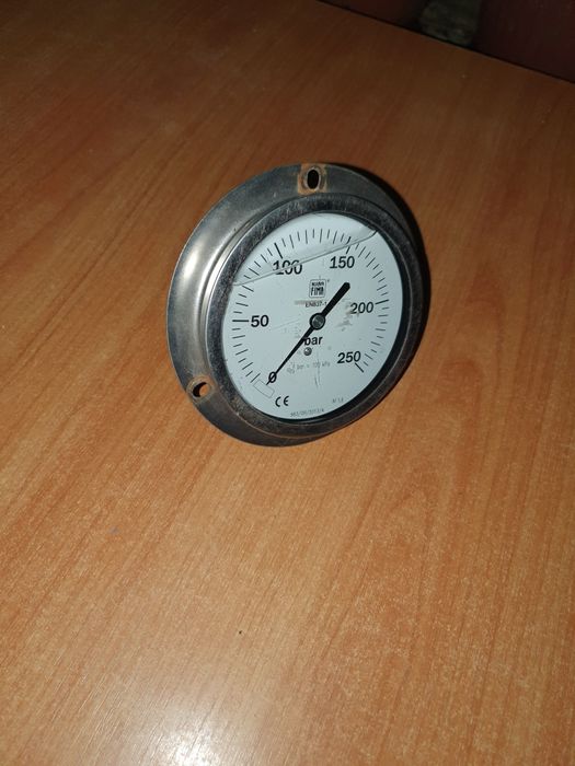Manometru 250 bari 1/2