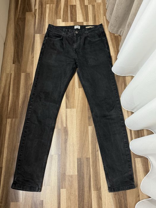 Мужские брюки джинсы