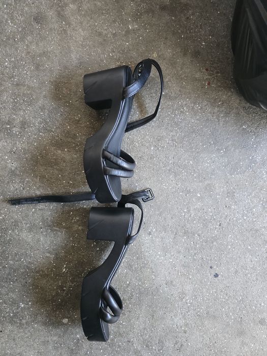 Черни сандали,номер 40,стелка 26.см