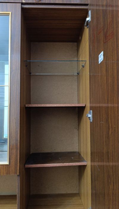 Sotiladi , ikki dona shkaf