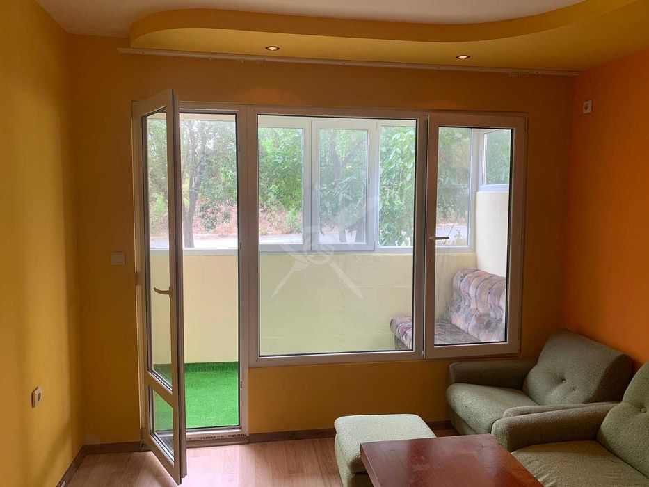 Продава се Двустаен апартамент в Средец - 67 кв.м за 680 €/кв.м - Снимка #1