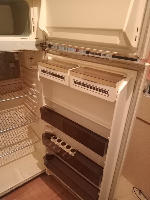 Холодильник в рабочем состоянии