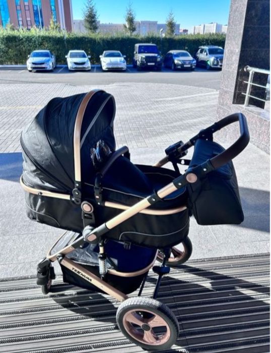 Коляска для новорожденных