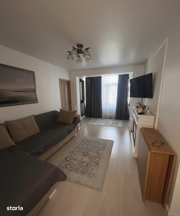 Vanzare apartament 3 camere, centru, etaj 1,elice