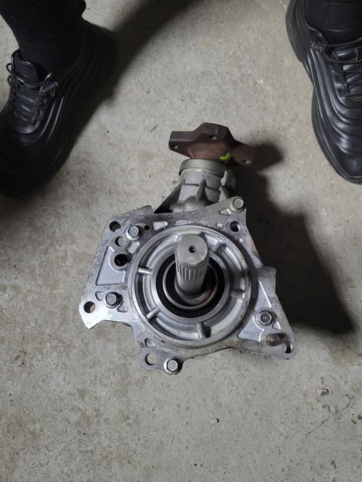 Раздатка заднего моста