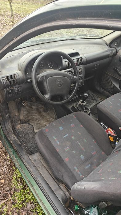 Opel Corsa 1.2 benzin gaz