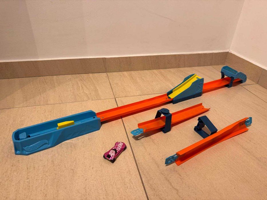 Писти Hot Wheels