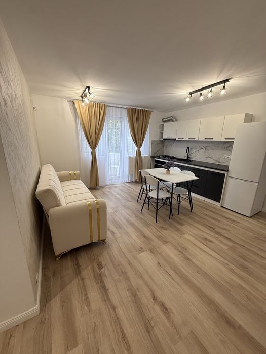 Apartament 2 camere si living openspace cu bucatarie proaspat renovat