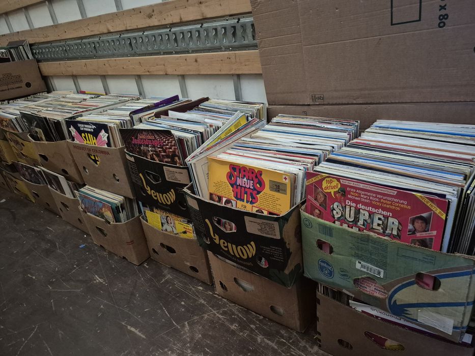 Lot Discuri Vinil colectie 200 LP cu muzica usoara straina mixta