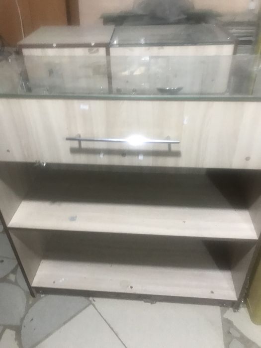 Торговое оборудование .