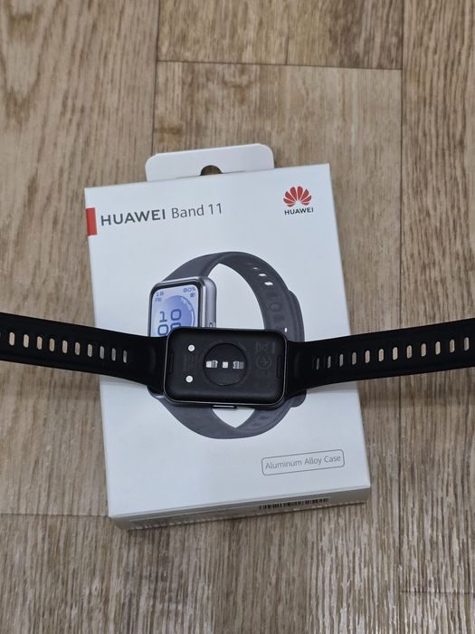 Huawei band 11 новые