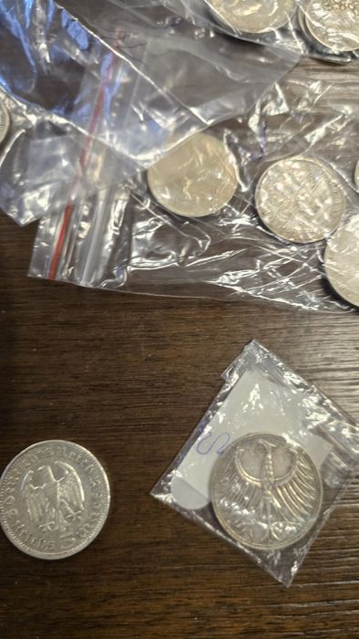 Сребърни монети 3 евро на грам в 999 проба