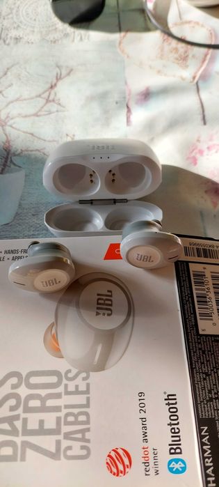 Слушалки JBL / HARMAN