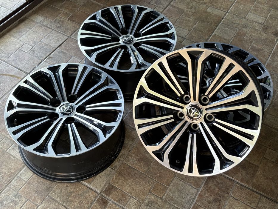 Оригинални джанти Toyota / Тойота 17" 5х114.3
