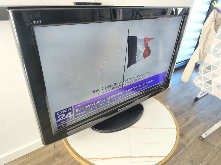 Televizor LCD Panasonic Viera 32 inch in stare perfecta, fabricat in Cehia, 499 lei