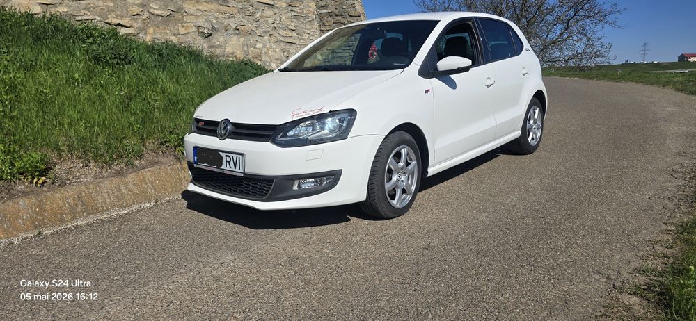 Wv Polo R-line 1,6 TDI Automată-DSG 2 cu  7+1 viteze-Accept variante mai scumpe