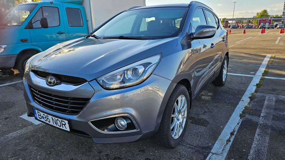 HYUNDAI ix35 2015 — imagine 2