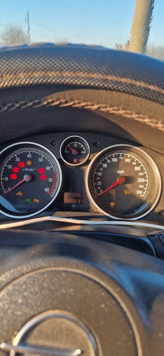 Pret 4250 € usor negociabil