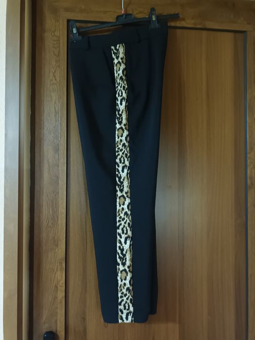 Дамски панталон с леопардов  кант
