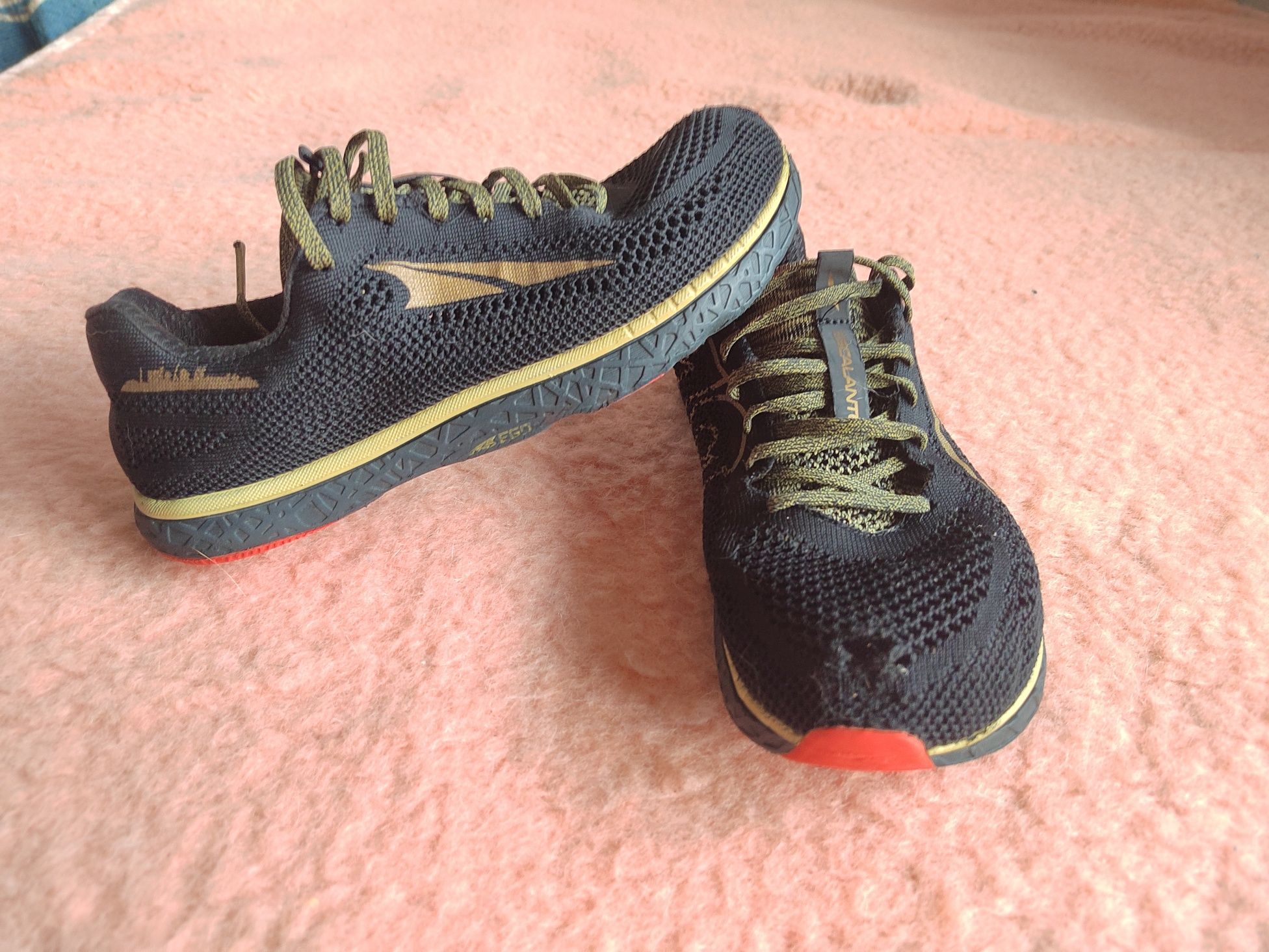 Altra Escalante racer 19 Tokyo 3 OLX.bg