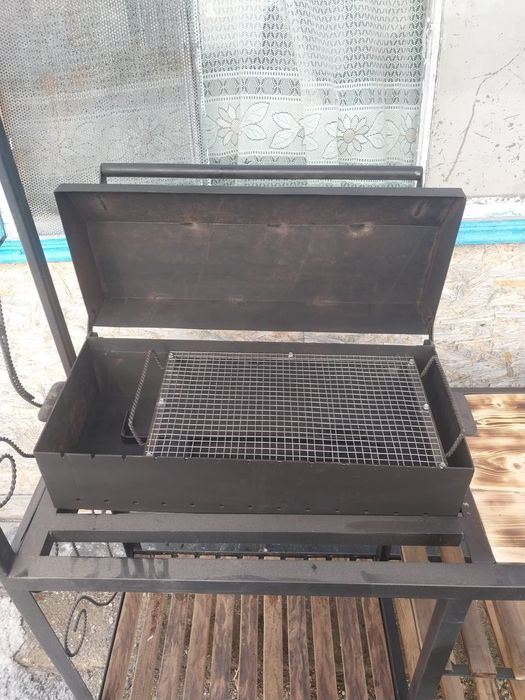 Продам мангал, без крыши
