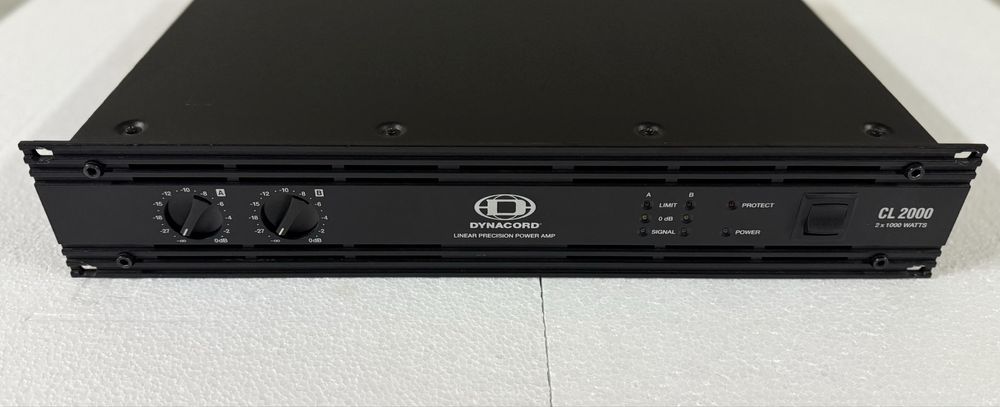 Vând amplificator Dynacord CL2000