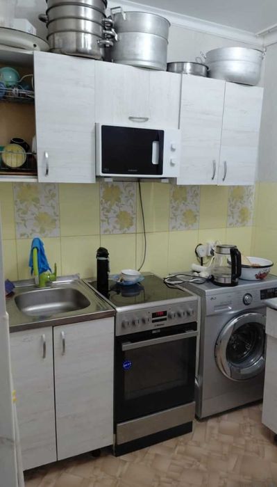 Продам 2-х комн. ул. Строителей, 18