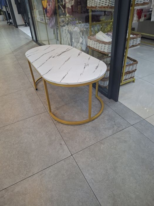 Sotiladi srochna stol